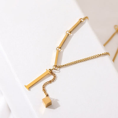 ISABELLA™ | Collana Lettera