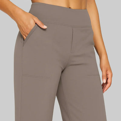 NORA™ | Il pantalone elasticizzato e confortevole per ogni donna